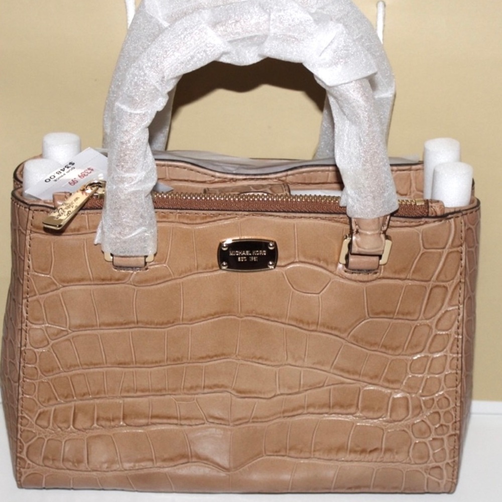 New Michael Kors  Kellen Embossed Leath Bag